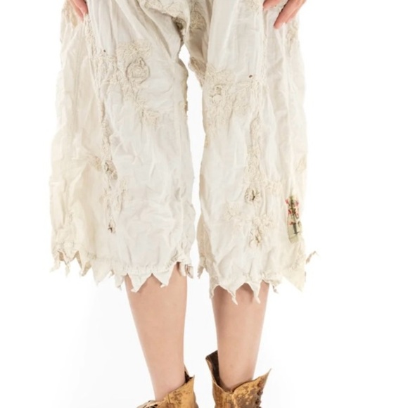 Magnolia Pearl Embroidered Khloe Bloomers 189 Moonlight NWT (RARE ITEM) - Picture 1 of 11